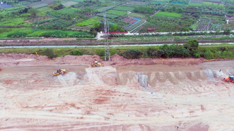 Tiện độ Sunshine Legend City 3